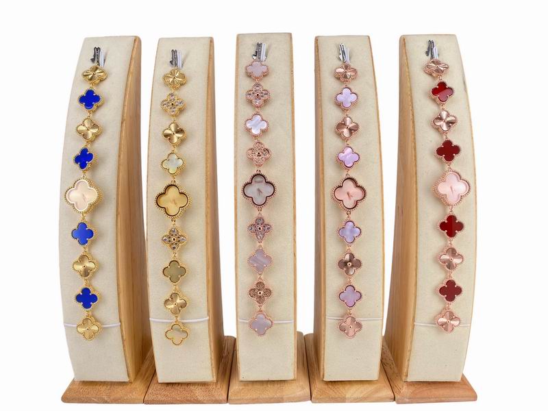 Van cleef & Arpels 22.4mm 010502